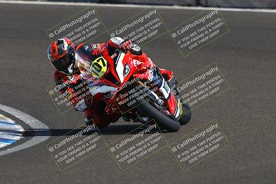 media/Oct-12-2025-CRA (Sun) [[e621380112]]/Races/Race 11/